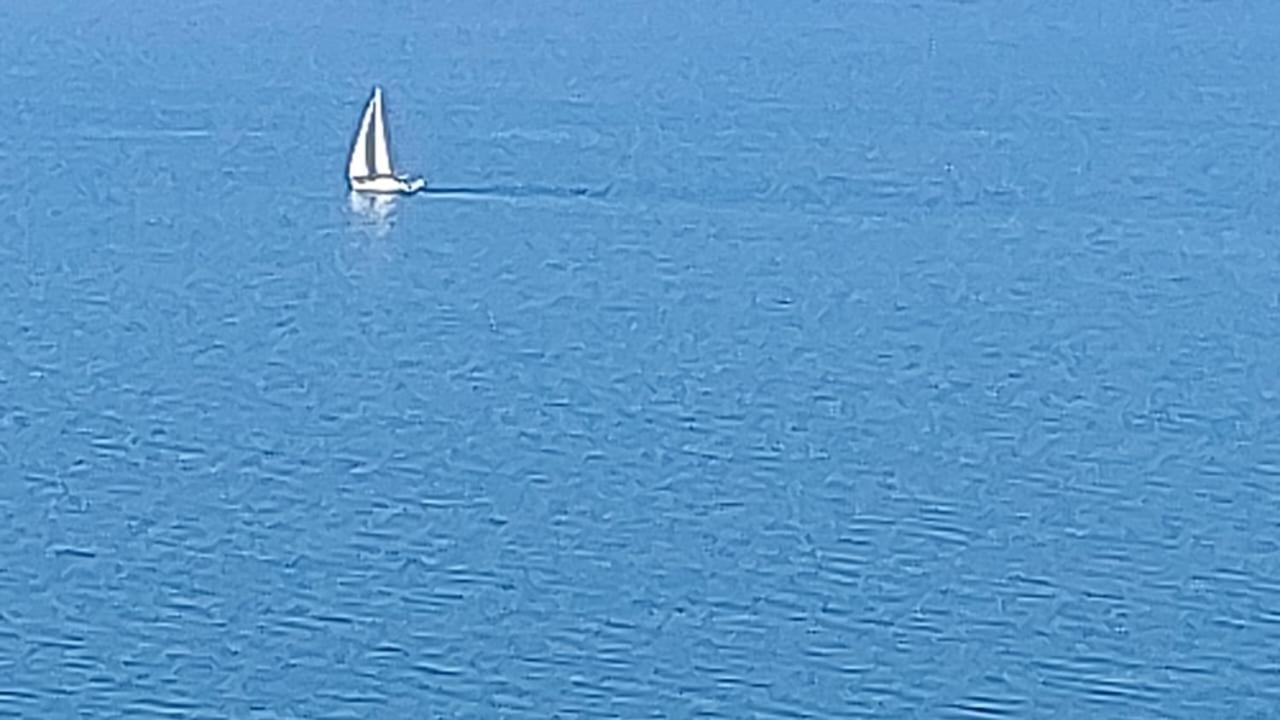 Апарт-отель SEA-VIEW Beluga&Dolphin Luxury Батуми Экстерьер фото